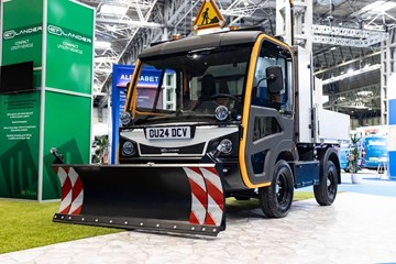 CV Show preview on Parkers Vans