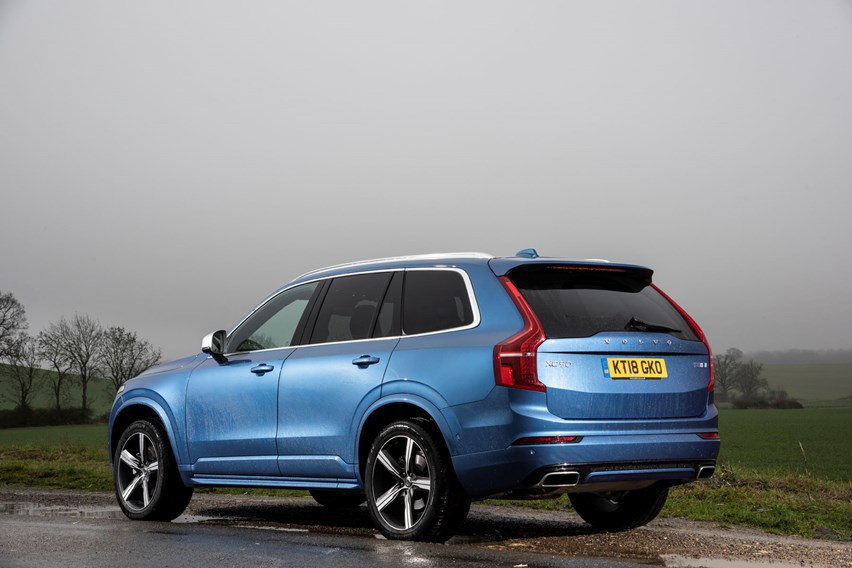 Volvo XC90 (2024) mpg, costs & reliability