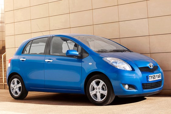 Toyota Yaris Hatchback (06-11) specifications data