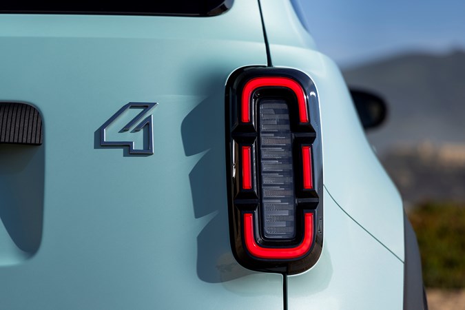 Renault 4 E-Tech review | Parkers