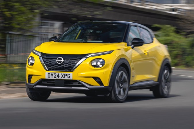 Nissan Juke front cornering