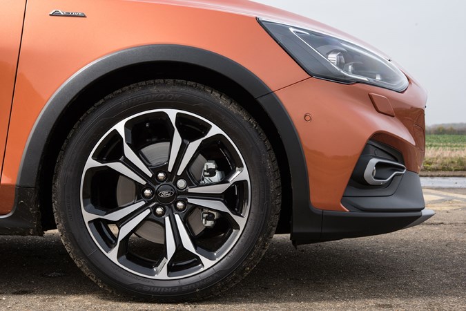 2019 Ford Focus Active X wheel