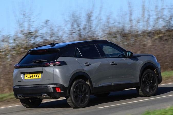 Peugeot 2008 rear cornering