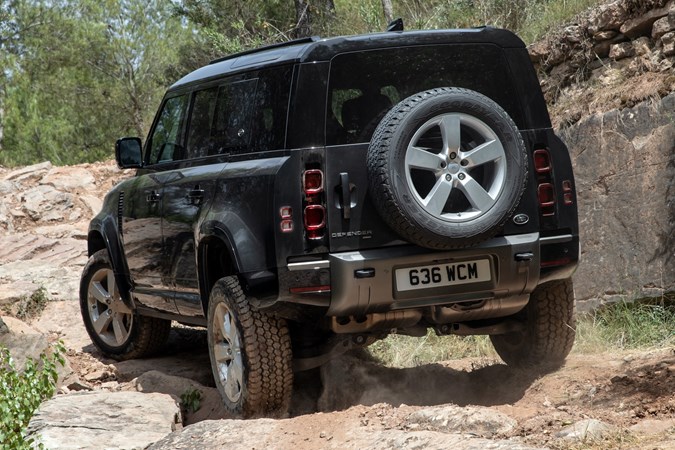 Land Rover Defender off-road