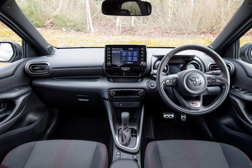 Toyota Yaris (2024) interior