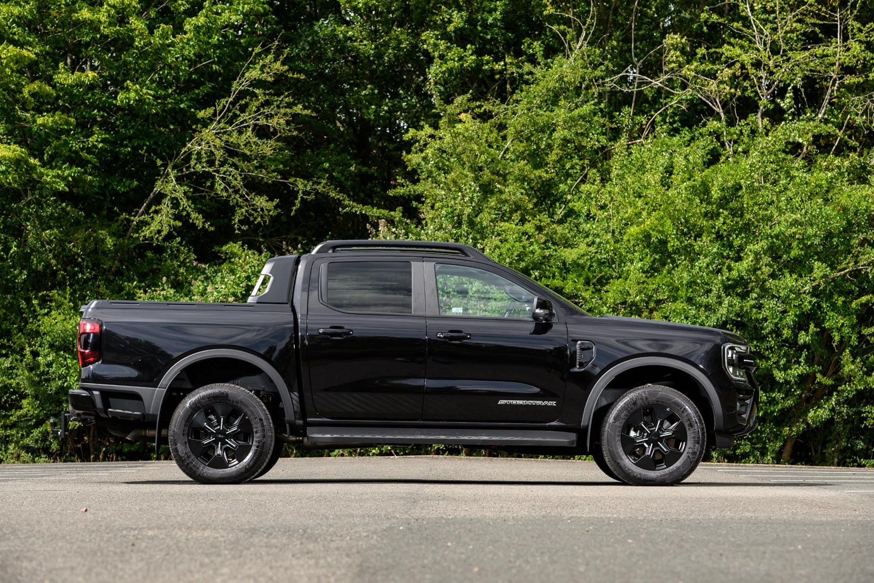 The Ford Ranger PHEV offers almost exactly the same practicality as the diesel.