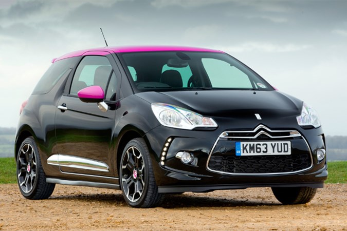Citroen DS3, lack and pink, static, front three quarters | Parkers