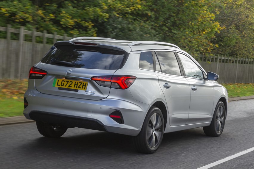 MG MG5 EV (2024) boot space & practicality