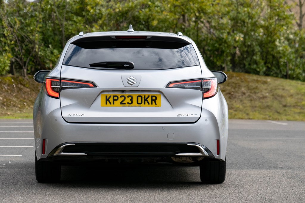 Suzuki Swace (2023) interior | Parkers