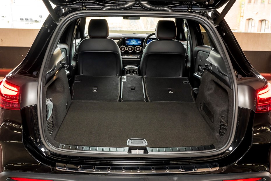 Mercedes-Benz EQA review (2024)