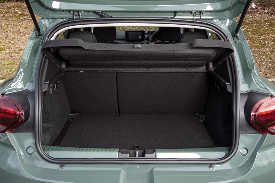Dacia Sandero Stepway boot