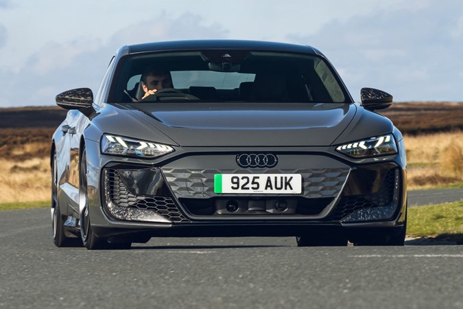 Audi RS e-tron GT Performance front cornering