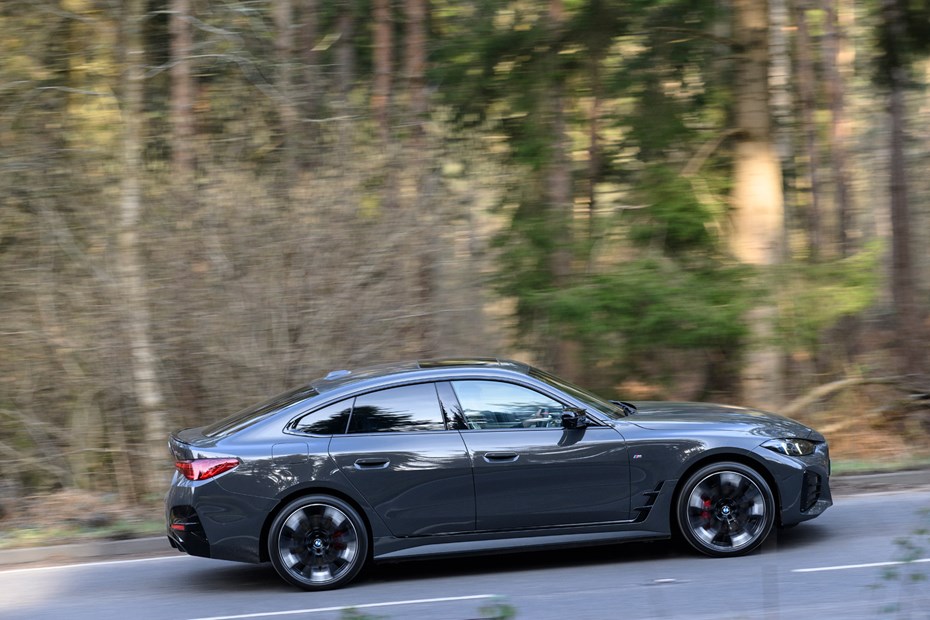 BMW i4 in grey side