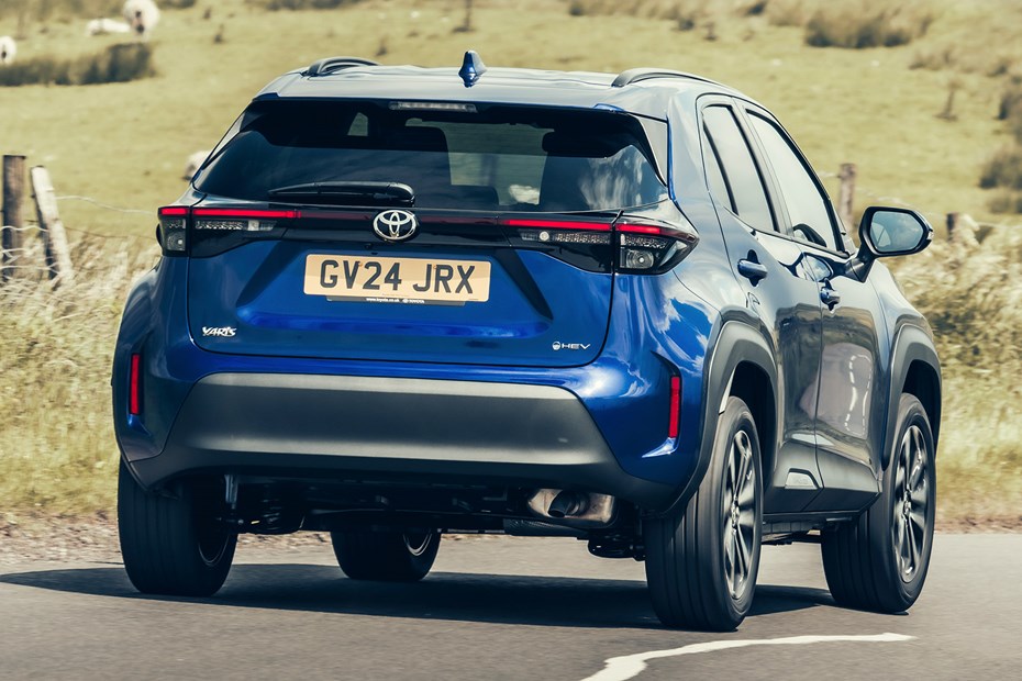 Toyota Yaris Cross rear driving