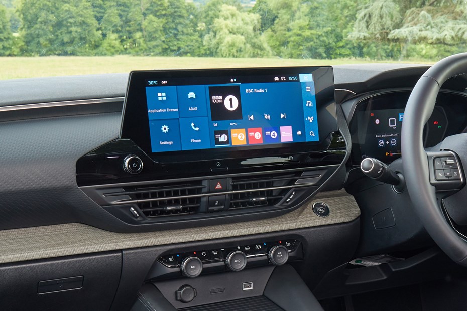 Citroen C5 X infotainment