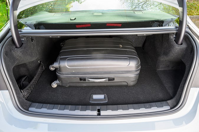 BMW 330e 2025 boot space with suitcase