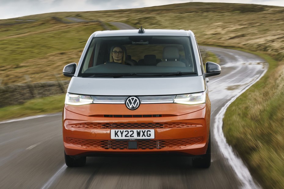 VW Multivan front tracking