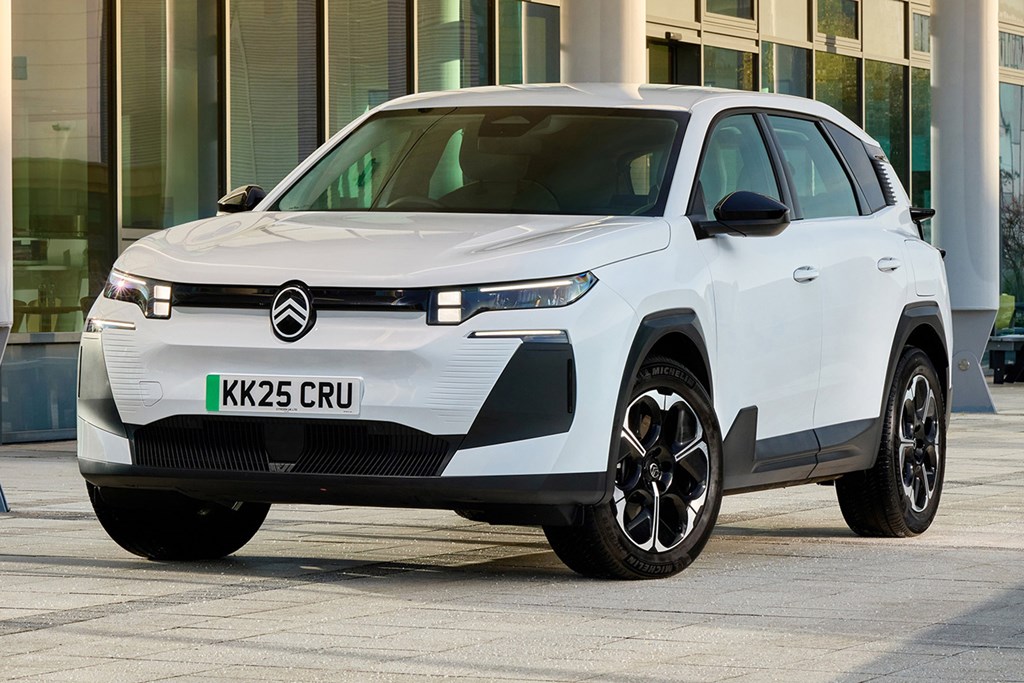 citroen-e-c5-aircross-2025-review-comfy-spacious-family-ev