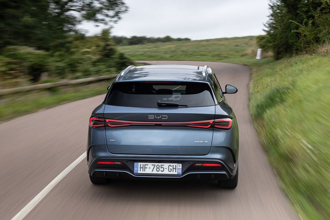 BYD Seal 6 DM-i Touring (2025) review: rear tracking, grey paint