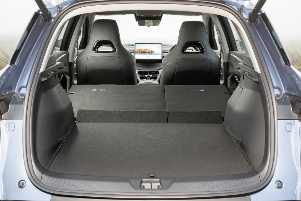 byd-sealion-5-suv-2026-boot-space-practicality
