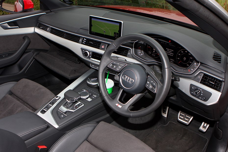 Audi 2017 A5 Cabriolet main interior