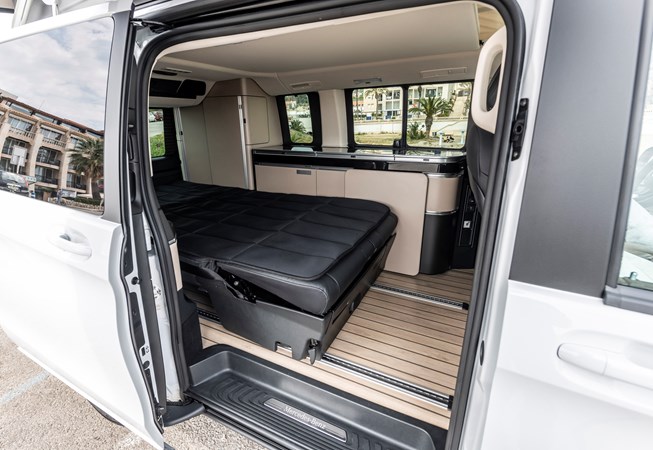 Mercedes-Benz V-Class Marco Polo fold-down bed