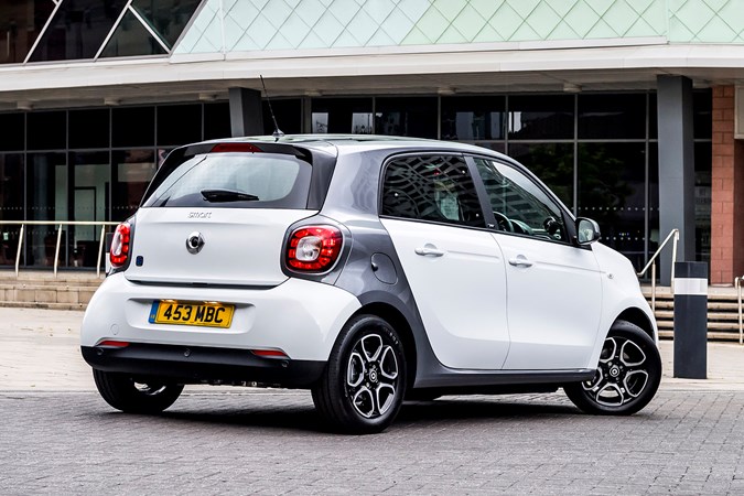 Smart Forfour rear view