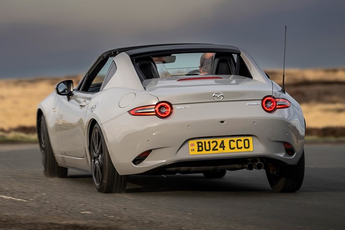 Mazda MX-5 RF (2024) rear driving