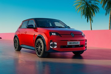 Renault 5 E-Tech MY2027 update: more range, same price
