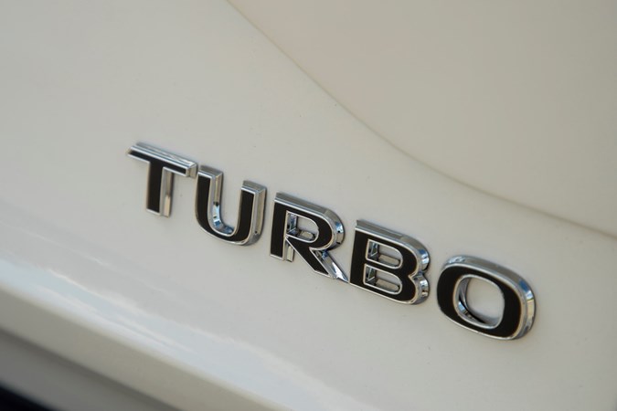 Vauxhall Crossland X turbo badge