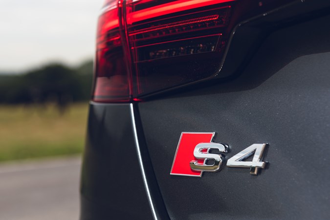 Grey 2019 Audi S4 Saloon bootlid badge