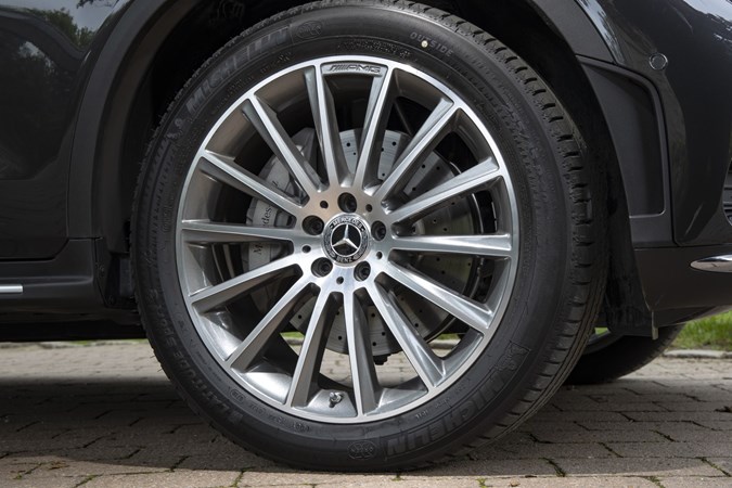 2022 Mercedes GLC wheel
