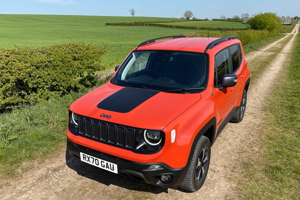 Jeeo Renegade 4xe off-road
