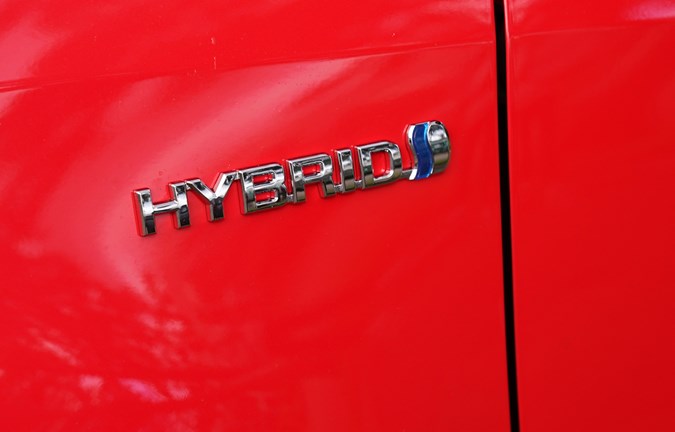 2020 Toyota Yaris Hybrid badge