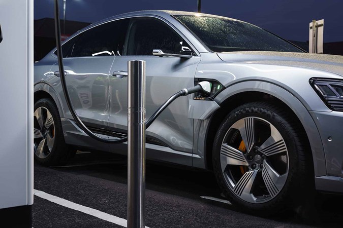 Audi e-Tron Sportback charging
