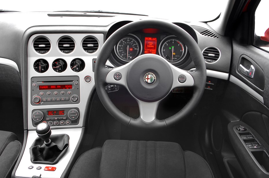 Used Alfa Romeo 159 Saloon (2006 - 2011) interior