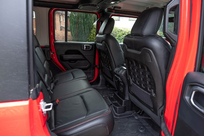 Jeep Wrangler (2023) boot space & practicality | Parkers