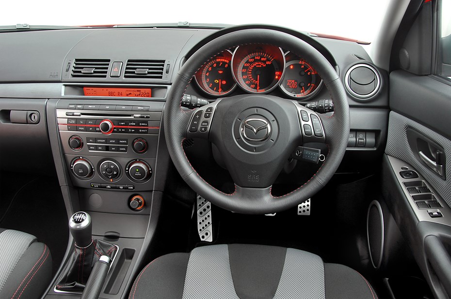  Interior Mazda 3 MPS (2007 - 2008) usados ​​|  Parkers