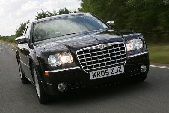 Chrysler 300C Saloon (05-10) specifications data