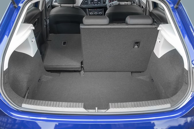 2019 SEAT Leon boot capacity