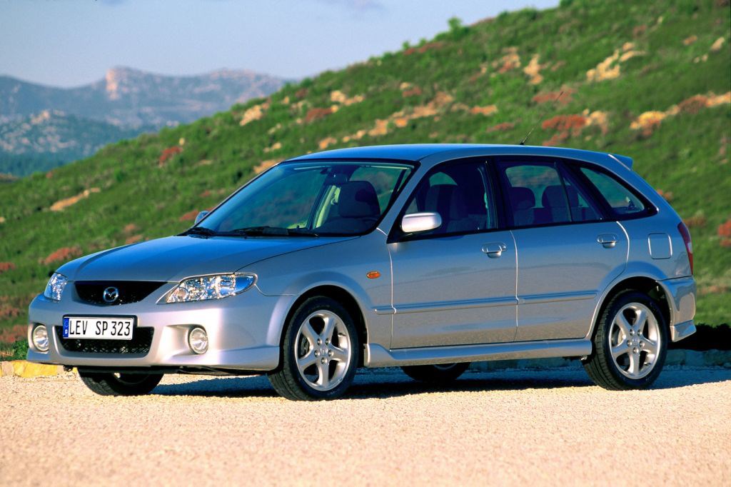  Reseña de Mazda 323 Hatchback (1998 - 2003) usados ​​|  Parkers