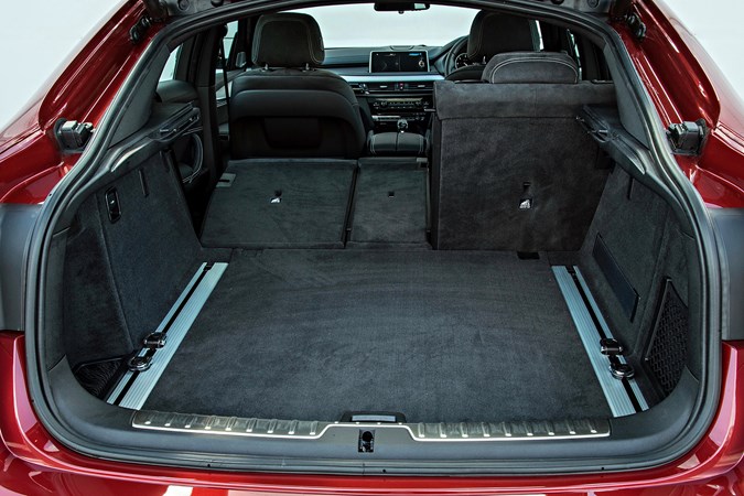 BMW X6 (2014) boot with seats folded