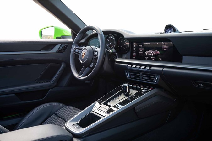 Porsche 911 Cabriolet interior