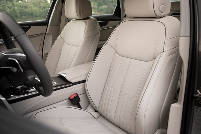 The Audi A6 Saloon has beautiful front seats