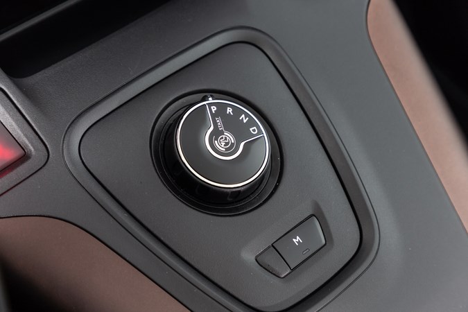 Peugeot Rifter automatic gearbox 2018