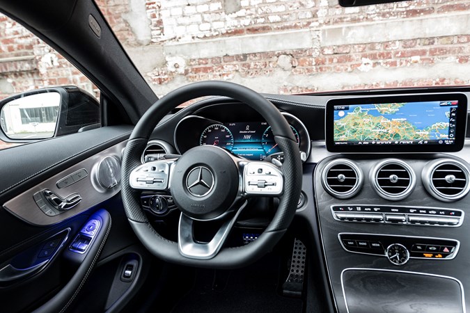 Mercedes-Benz C-Class Coupe: behind the wheel